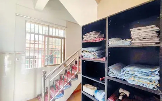 Oriental Erlihai Youth Hostel