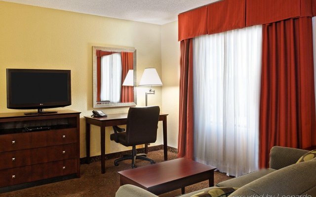 Holiday Inn Express & Suites Knoxville-North-I-75 Exit 112, an IHG Hotel