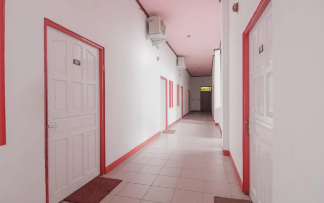 KoolKost Syariah near Ayani Mega Mall Pontianak