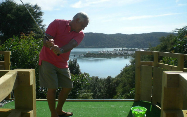 Whangamata Vistas B&B