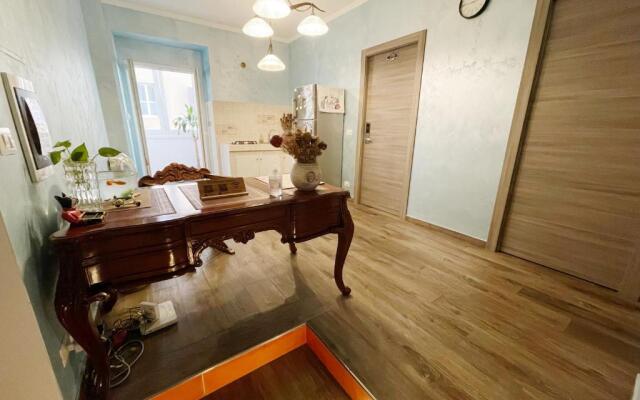 Iris Guest House