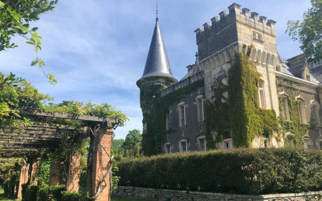 Château Belle Epoque - Chambres d'Hôtes & Gîtes
