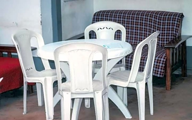 Pinkroses Gardens Hostel
