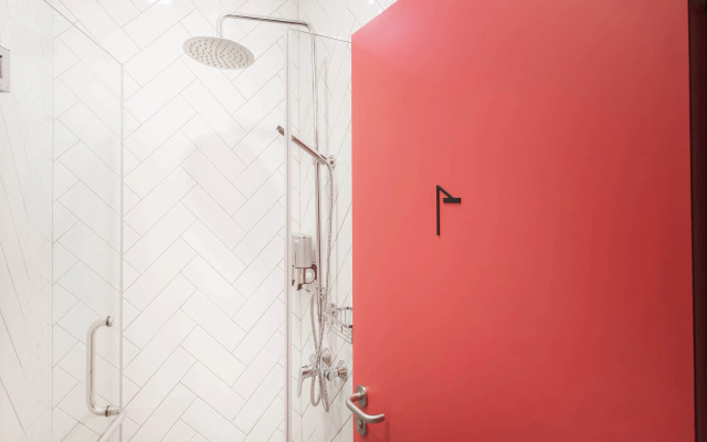 Eighteen By Three Cabins