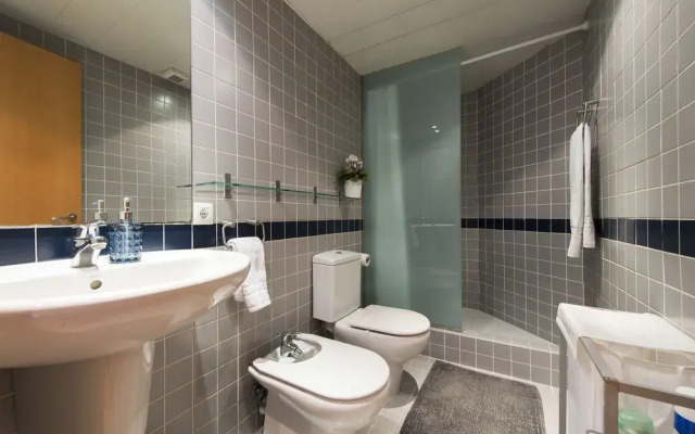 Luxe Suites Apartments