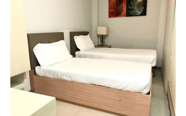 KLM Condotel