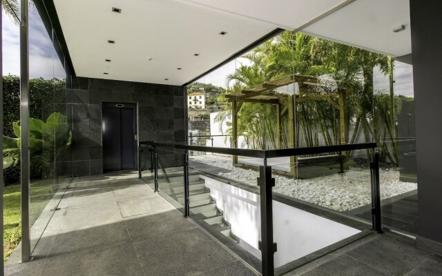 Villa Skylark by MHM