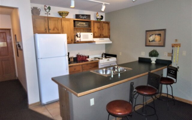 BBCS Black Bear Lodge Deluxe 2Bed 2Bath