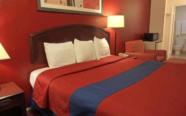 Rainbow Inn - Near Adventure City