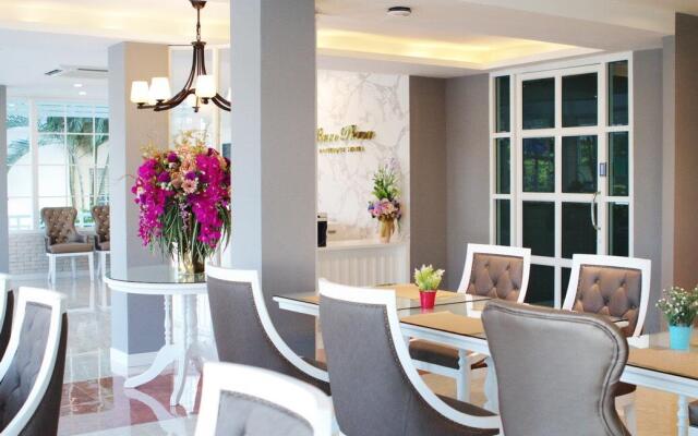 Baanthana Boutique Hotel
