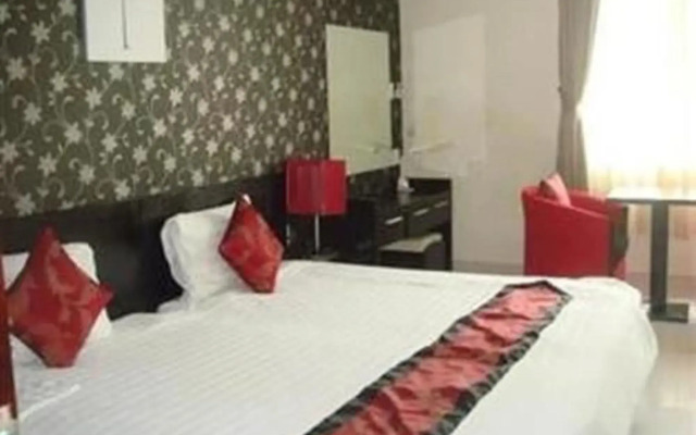 Bin Bin Hotel 6 Near SECC D7