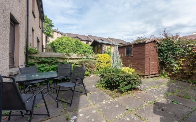 Central House St Andrews Sleeps 8
