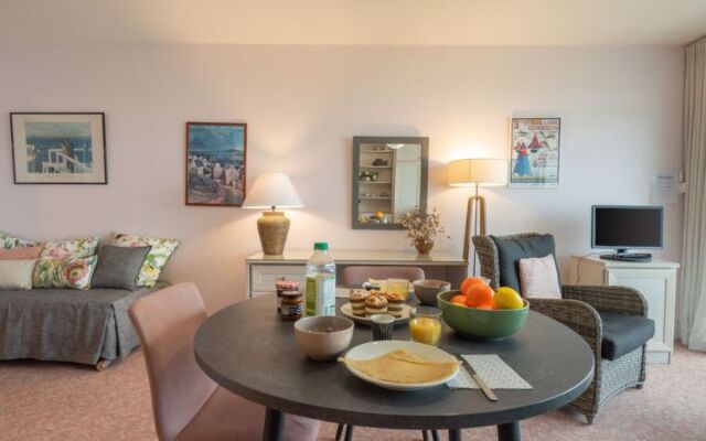 Les Trois Iles 32313