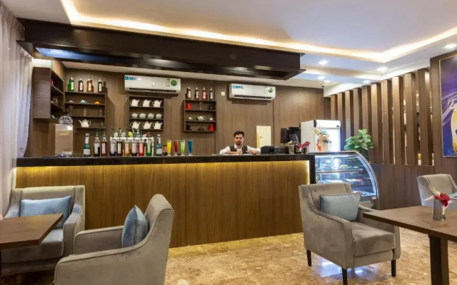 Aman Hotel Suites