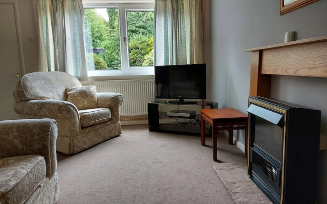 Tranquil Northampton Retreat