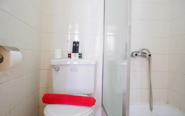 The Classic 2br Beverly Tower Apartment