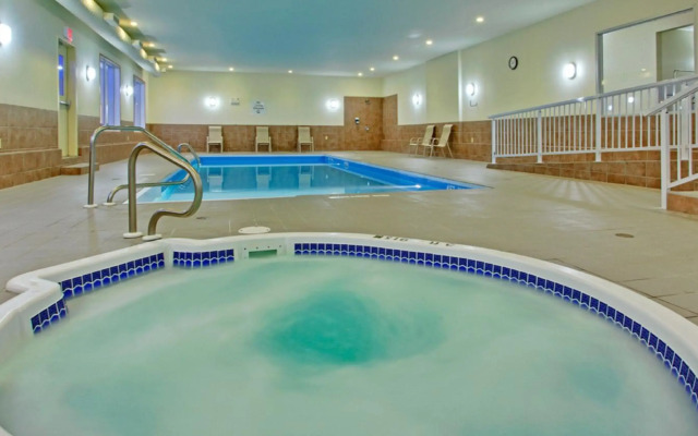 Holiday Inn Express Hotel & Suites SWIFT CURRENT by IHG