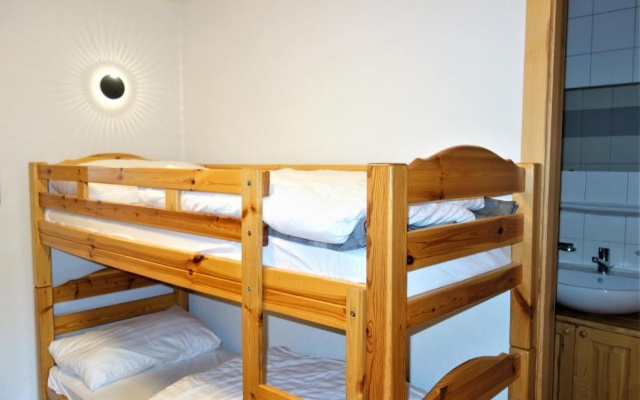 Pracondu 1 OUTDOOR & FUN appartement 1 chambre supérieur avec balcon by Alpvision Résidences – Guest Rooms – Nendaz