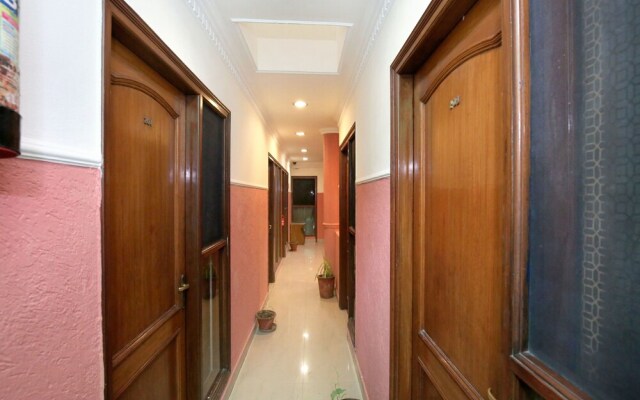 Hotel Paradise by OYO Rooms