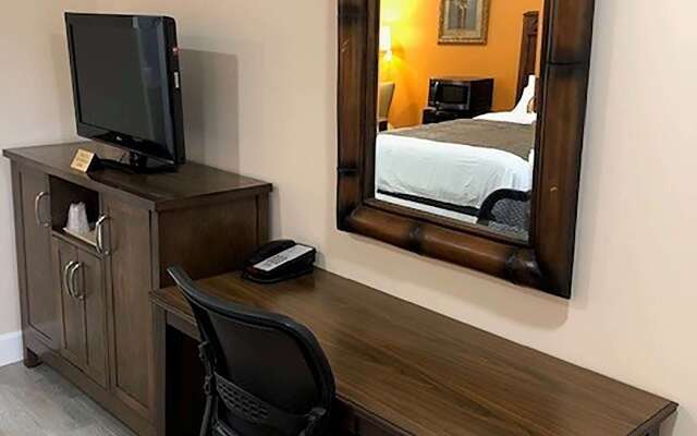 Howard Johnson by Wyndham Ridgecrest, CA