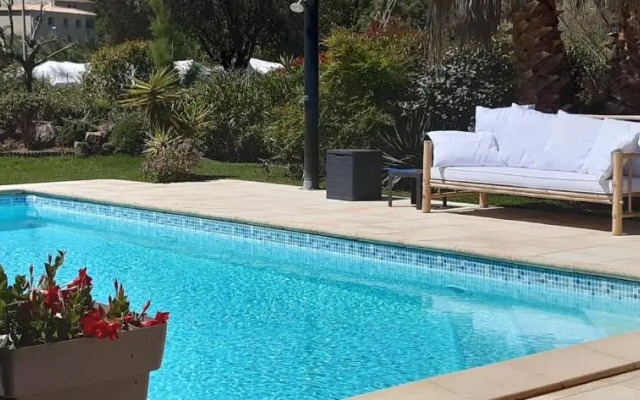 studio 5min plage agosta