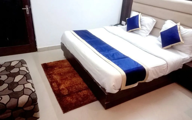 Hotel Katra Residency