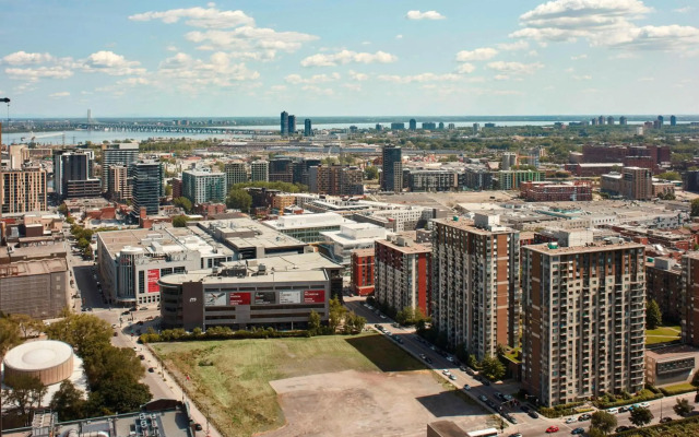 Montreal Marriott Chateau Champlain
