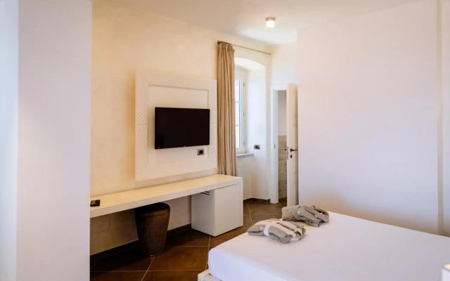 Faro di Punta Fenaio