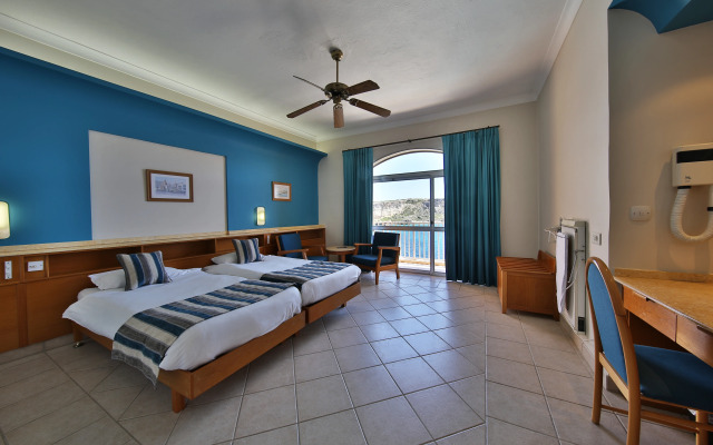 Paradise Bay Resort