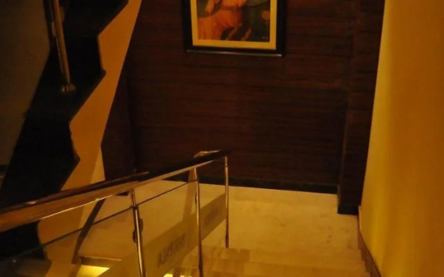 Hotel Pasupala Grand