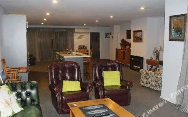 The Mackenzie Apartments