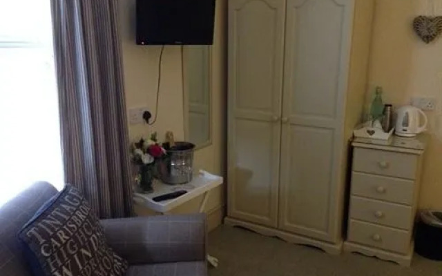 The Glastonbury Townhouse