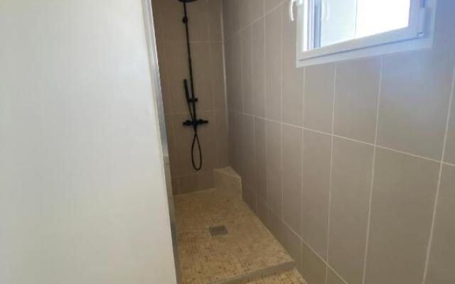 Bel appartement à 200m de la plage