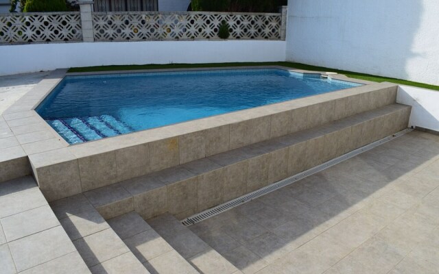 381-casa Moderna con Piscina Privada