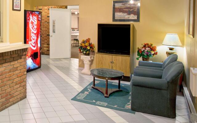 Knights Inn Mt. Gilead