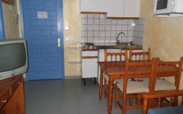 Coral Star Apartments