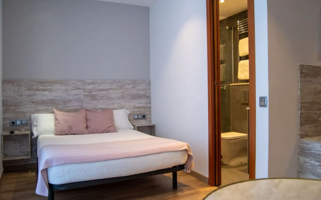 Hostal Apolo