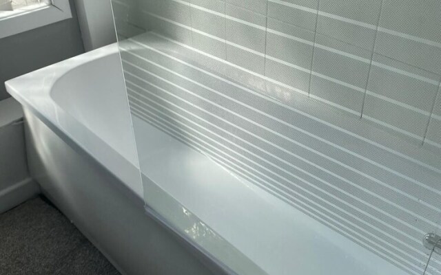 Contractor Accomodation 3-bed House in Liverpool
