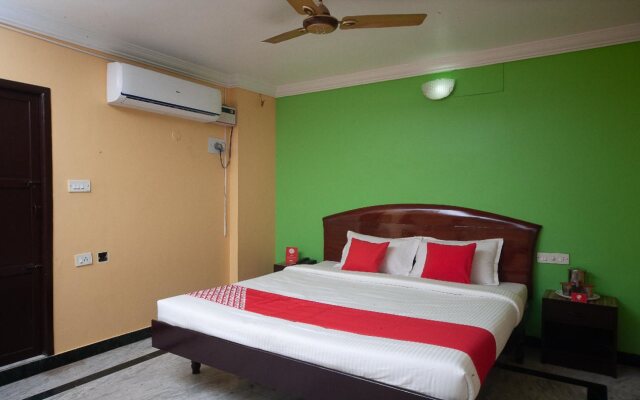 Sruthi Residency By OYO Rooms