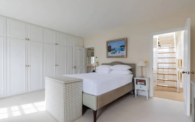 Portland Road X by Onefinestay