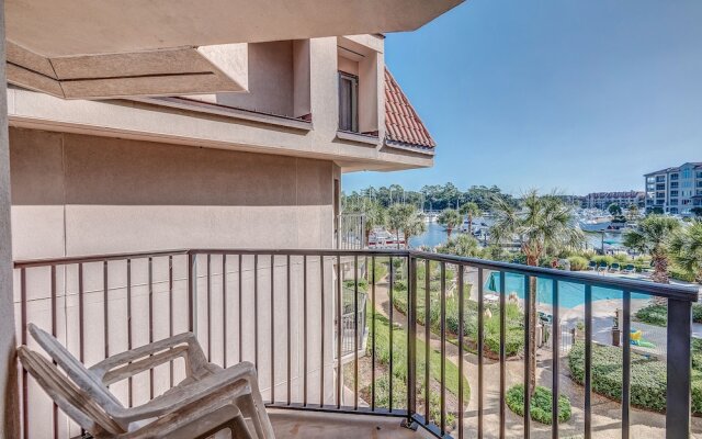 Yacht Club 7536 by Vtrips