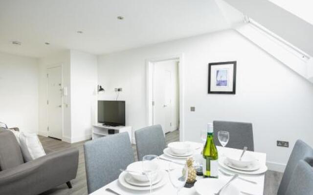 Rethink Serviced Apartments Kings Lodge