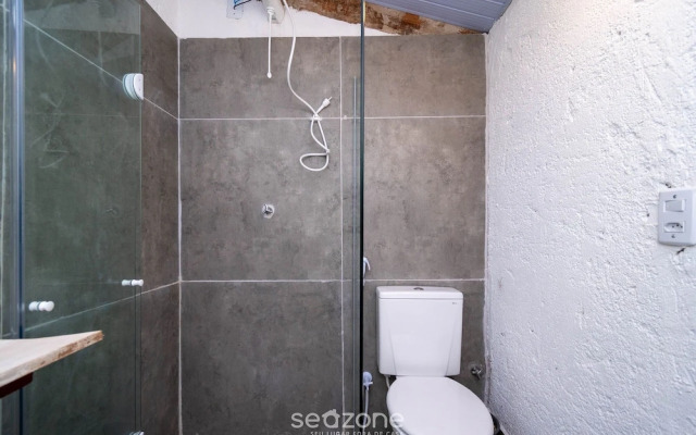 Cozy Lakefront Suites RGB