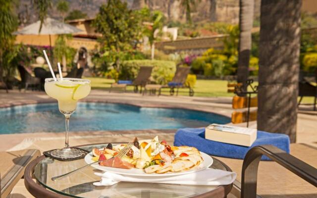 La Buena Vibra Retreat and Spa Hotel
