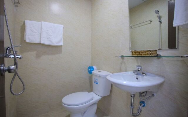 Mihaco Apartments and Hotel