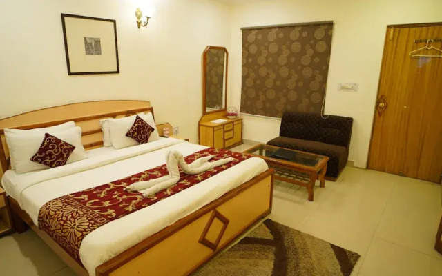 OYO 2529 Hotel Siddharth Residency