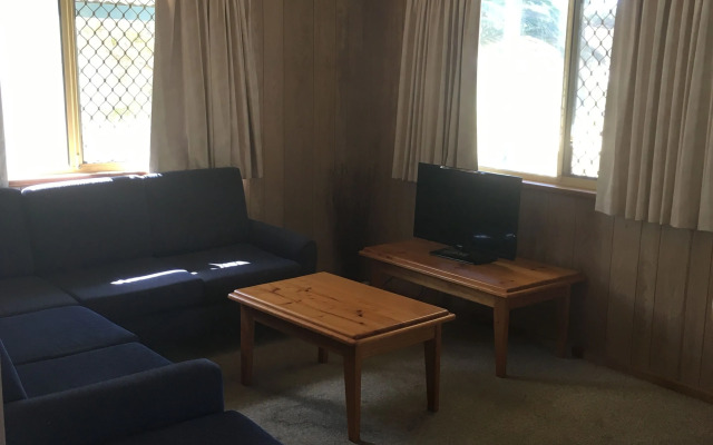 Moana Beach Tourist Park