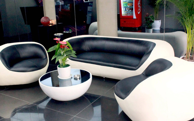 Badi Hotel Chuanxin Drum Tower Station