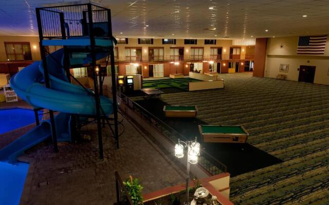 Grand Texan Hotel and Convention Center