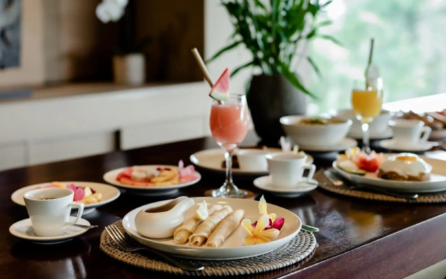 Villa Kelusa Ubud – Meal – Ubud
